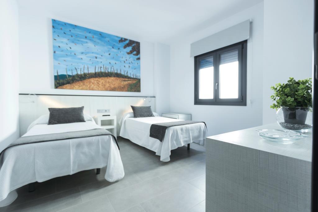 Hostal El Yunque Conil De La Frontera Bilik gambar